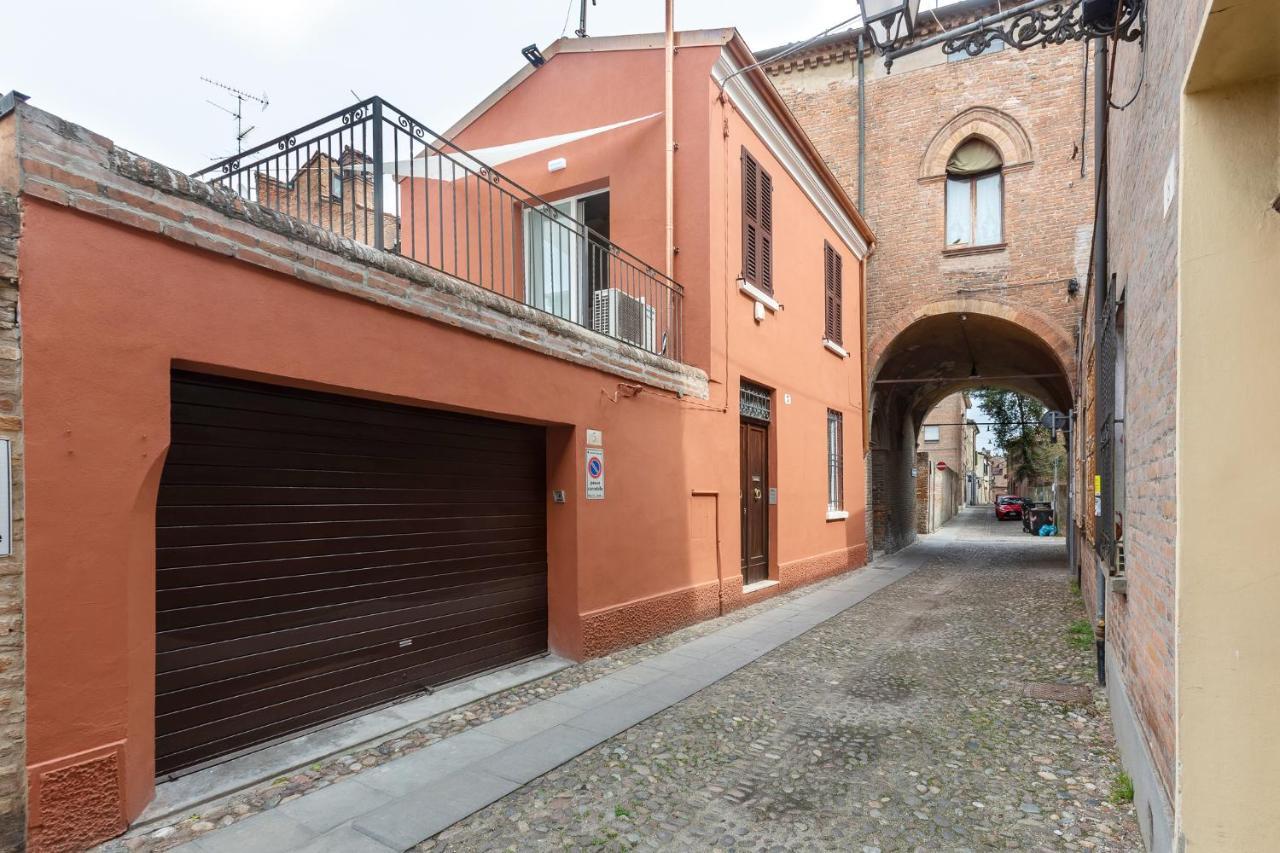 Ferrara Casa Dell'Archivolto Con Garage Διαμέρισμα Εξωτερικό φωτογραφία